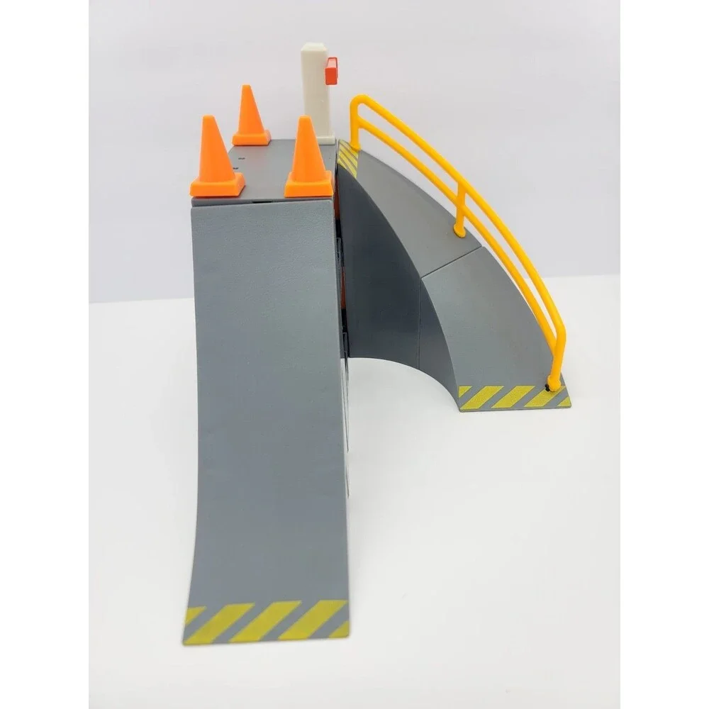 Tech Deck X-Connect SK8 Garage Park Creator Skatepark Ramp Set Incomplete